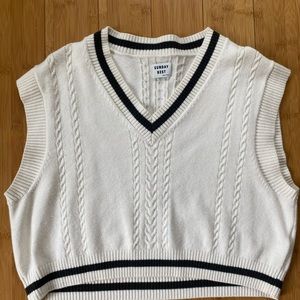 Aritzia Sunday Best cropped sweater vest